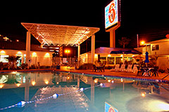 Motel 6 Las Vegas Tropicana pool