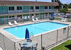 Motel 6 