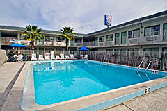Motel 6 