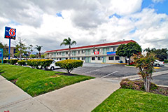 Motel 6 