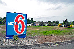 Motel 6 