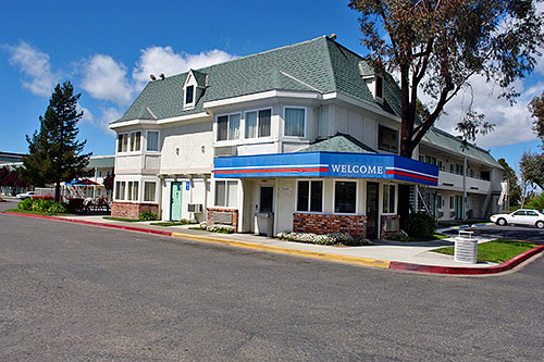 Welcome to Motel 6 Rohnert Park in Rohnert Park, California