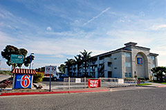 Motel 6 