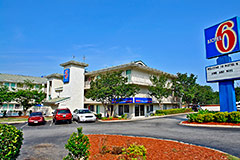Motel 6 Columbia West