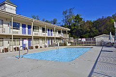 Motel 6 