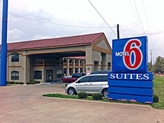 Motel 6 Canton