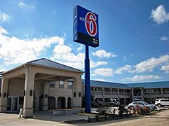 SEGUIN, TX