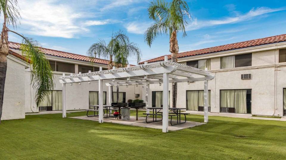 Motel 6 | Book Now and Save on Your Next Stay