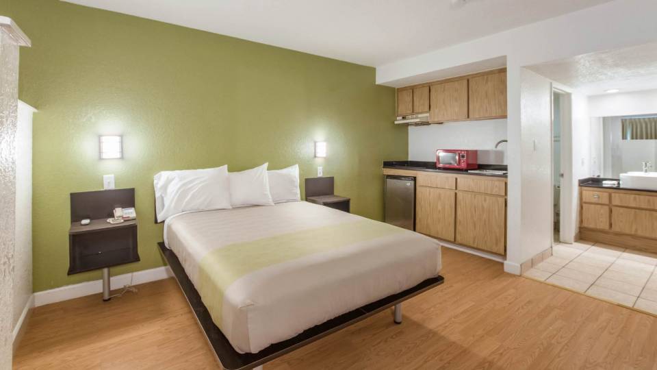 Motel 6 | Book Now and Save on Your Next Stay