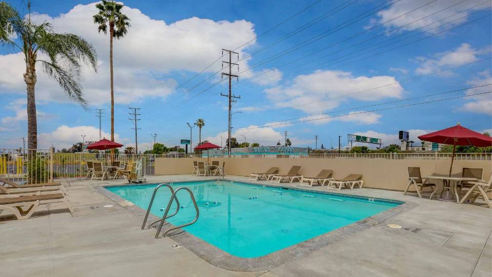 Motel 6 San Bernardino Ca - South Hotel In San Bernardino Ca Motel6com