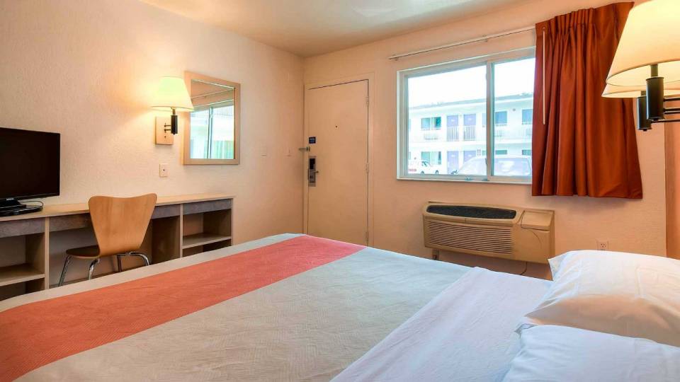 Motel 6 | Book Now and Save on Your Next Stay