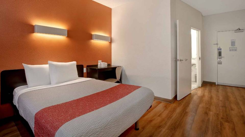 Motel 6 | Book Now and Save on Your Next Stay