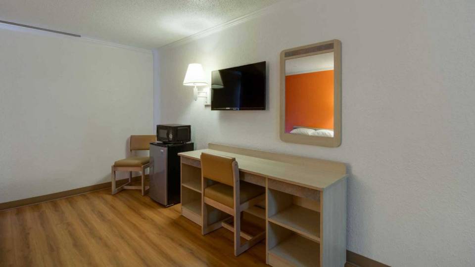 Motel 6 | Book Now and Save on Your Next Stay