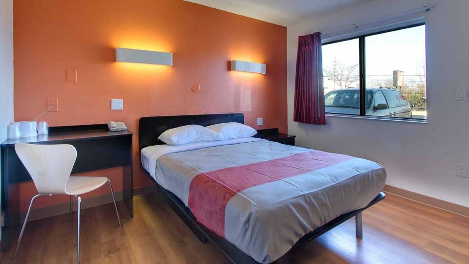Motel 6 | Book Now and Save on Your Next Stay