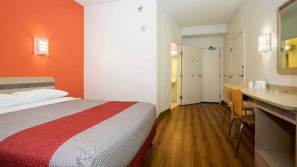 Motel 6 | Book Now and Save on Your Next Stay