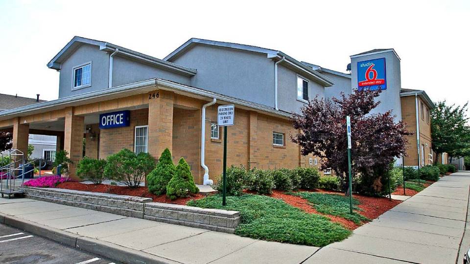 Ист 6. Ист 6. Ист 6. East brunswick. Ист - 006.