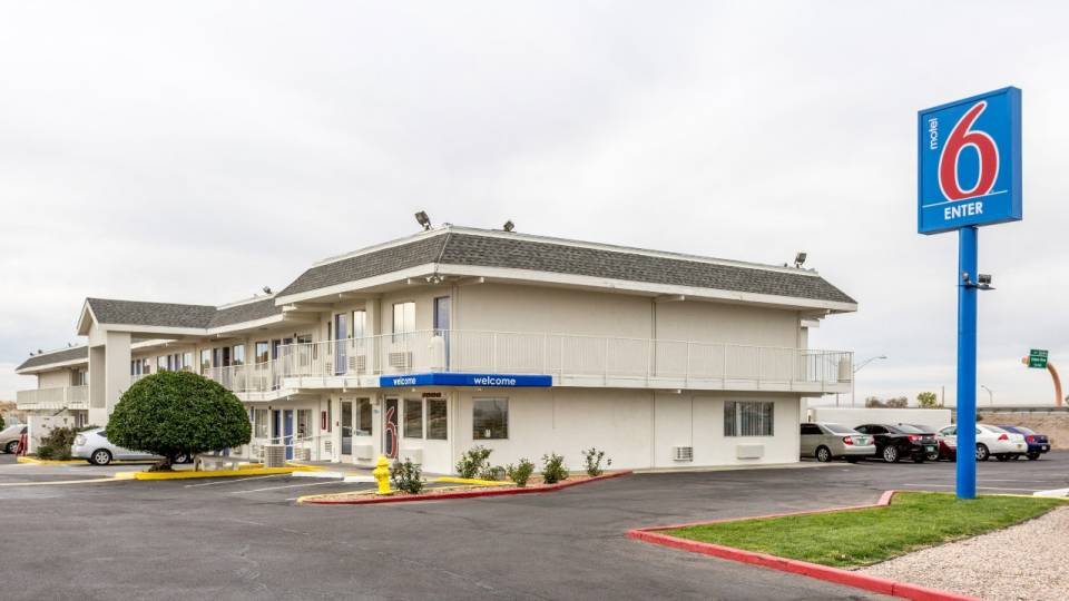 Motel 6 Albuquerque Nm - South - Airport Hotel In Albuquerque Nm Motel6com