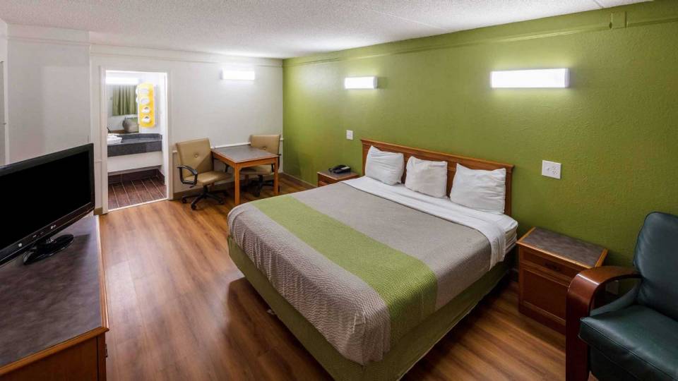 Motel 6 Knoxville, Tn Hotel in Knoxville TN | Motel6.com