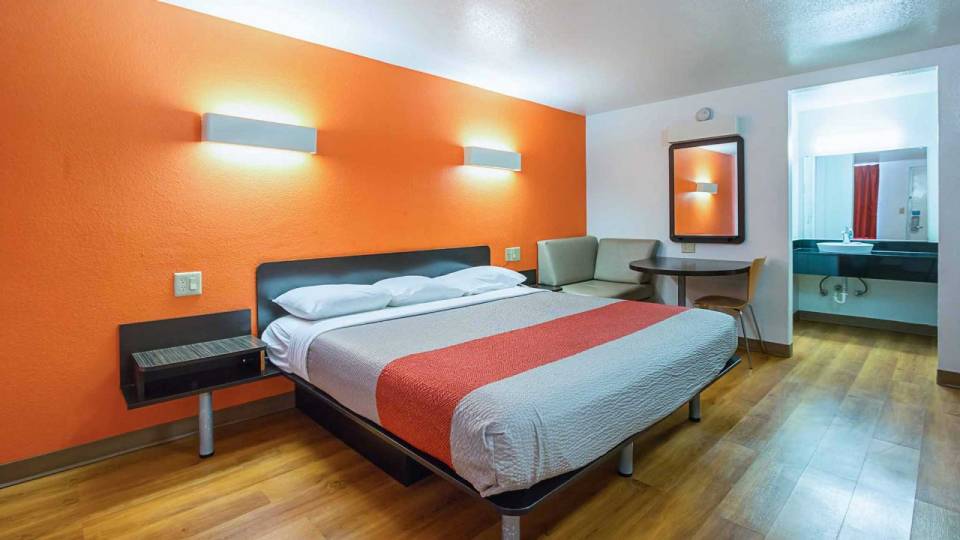 Motel 6 | Book Now and Save on Your Next Stay
