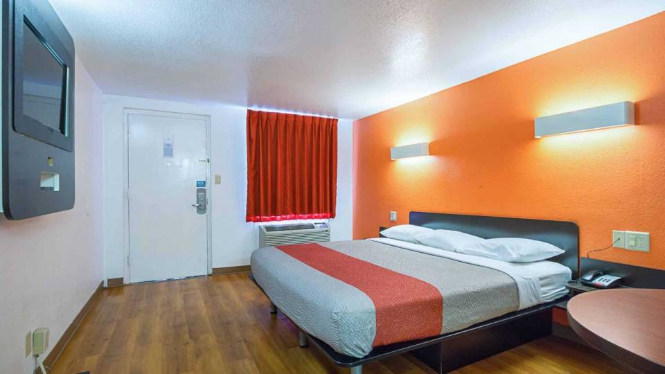Motel 6 | Book Now and Save on Your Next Stay