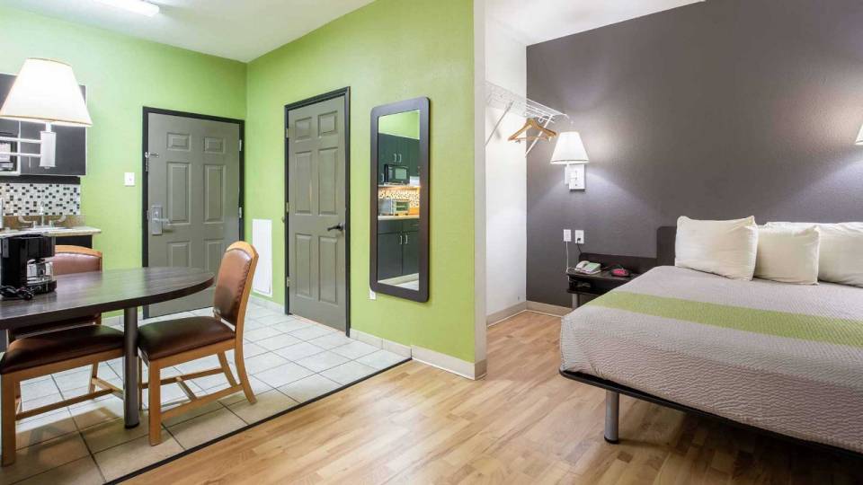 Motel 6 | Book Now and Save on Your Next Stay