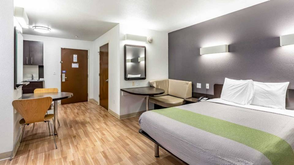 Motel 6 | Book Now and Save on Your Next Stay