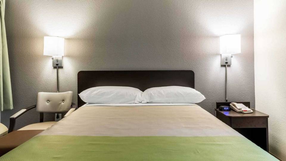 Motel 6 | Book Now and Save on Your Next Stay