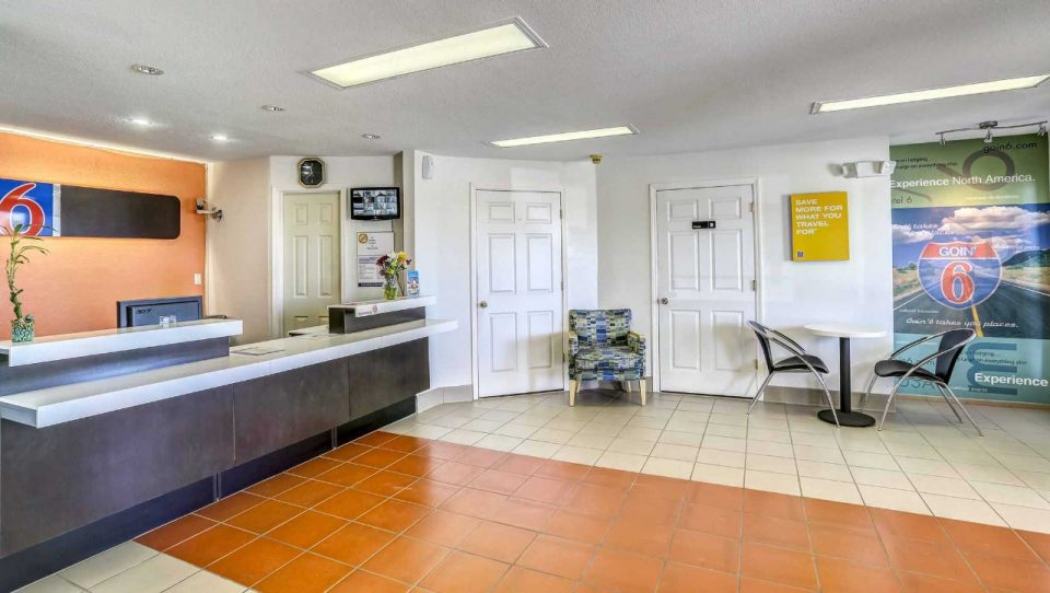 Motel 6 Dickson Budget Tennessee Motel